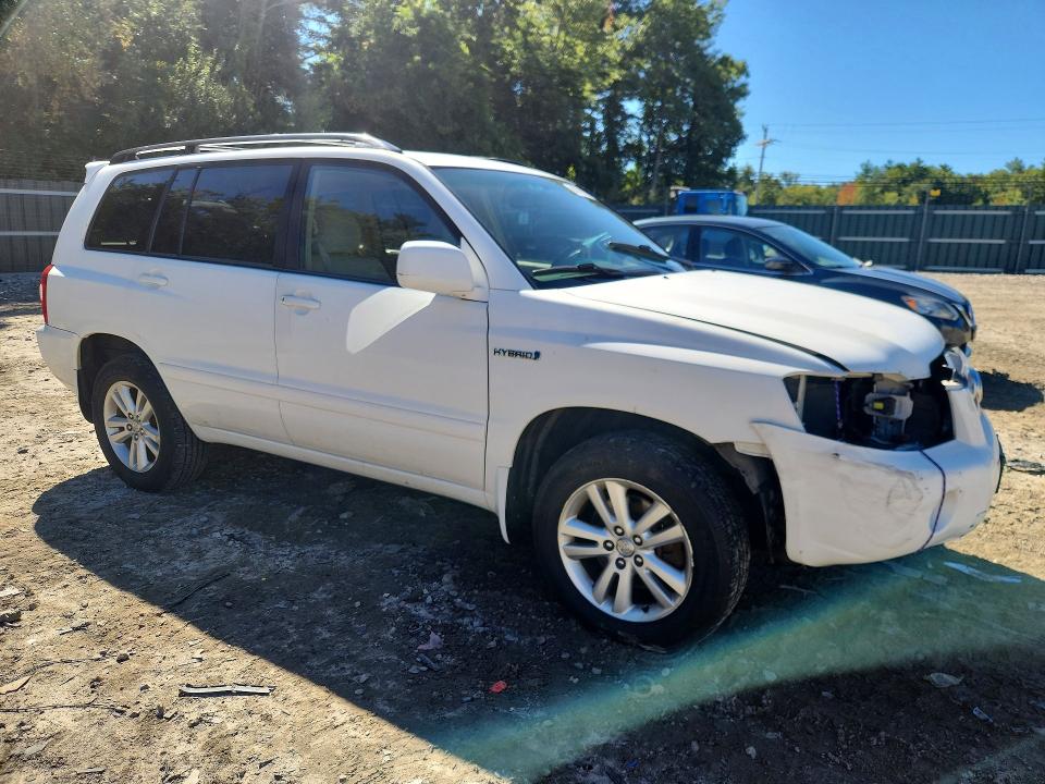 Photo 4 from auction – 2006 TOYOTA HIGHLANDER with VIN JTEEW21A160026957