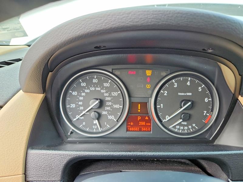 Photo 9 from auction – 2014 BMW X1 with VIN WBAVL1C56EVR94168