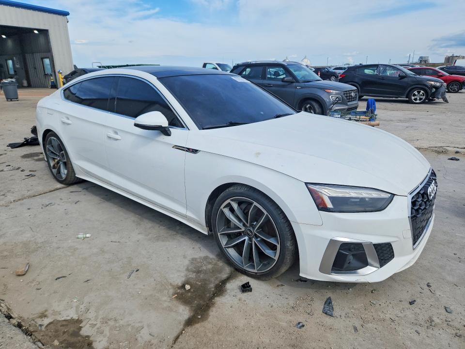 Photo 4 from auction – 2021 AUDI A5 with VIN WAUFACF55MA042026