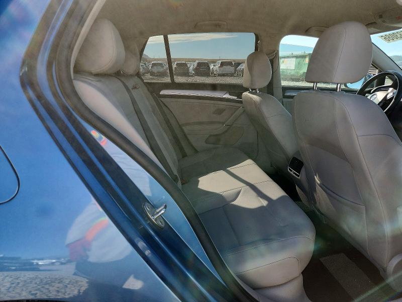 Photo 10 from auction – 2016 VOLKSWAGEN E-GOLF with VIN WVWPP7AU0GW904183
