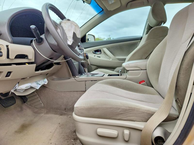 Photo 7 from auction – 2010 TOYOTA CAMRY with VIN 4T1BF3EK1AU031511