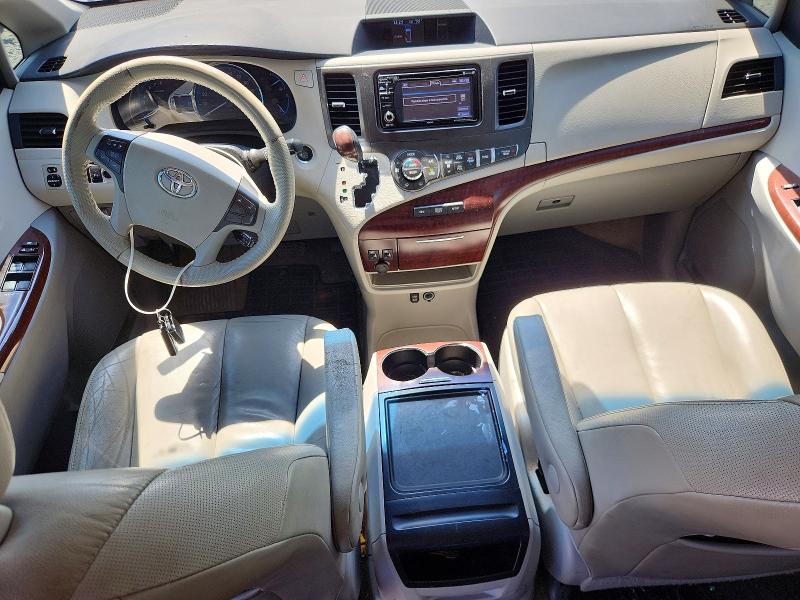 Photo 8 from auction – 2013 TOYOTA SIENNA with VIN 5TDYK3DC4DS344534