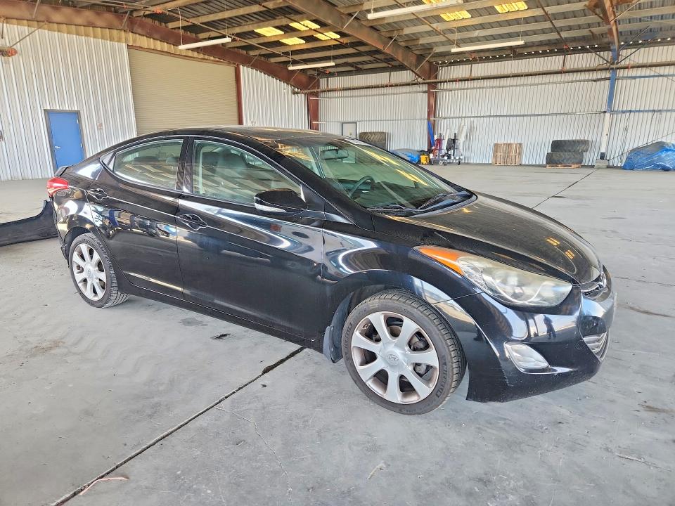 Photo 4 from auction – 2013 HYUNDAI ELANTRA with VIN KMHDH4AEXDU842298