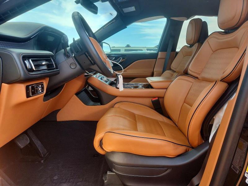 Photo 7 from auction – 2024 LINCOLN AVIATOR with VIN 5LM5J9XCXRGL01573
