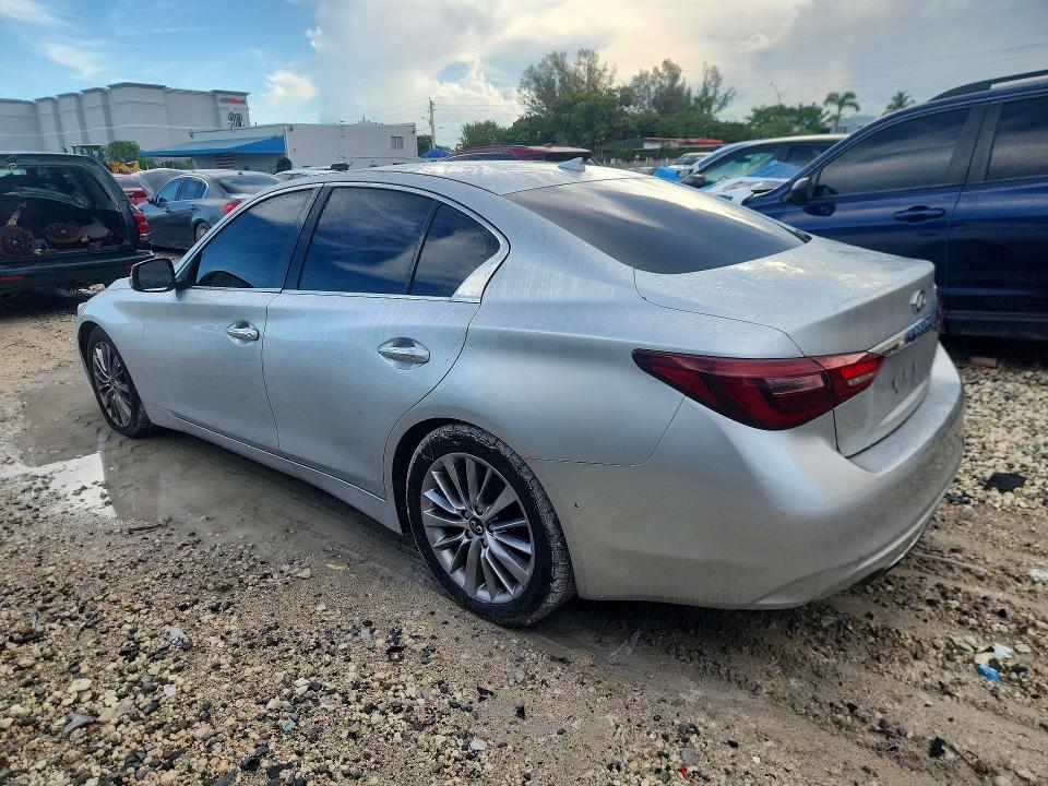 Photo 2 from auction – 2015 INFINITI Q50 with VIN JN1BV7AP0FM344978