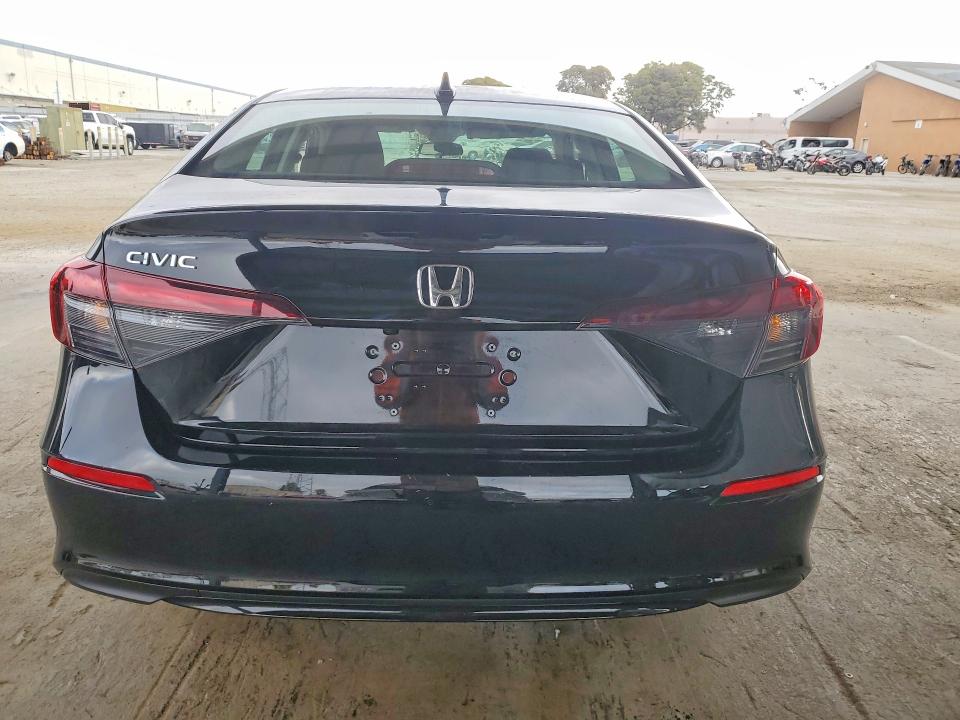 Photo 6 from auction – 2026 HONDA CIVIC with VIN 2HGFE2F21TH551314