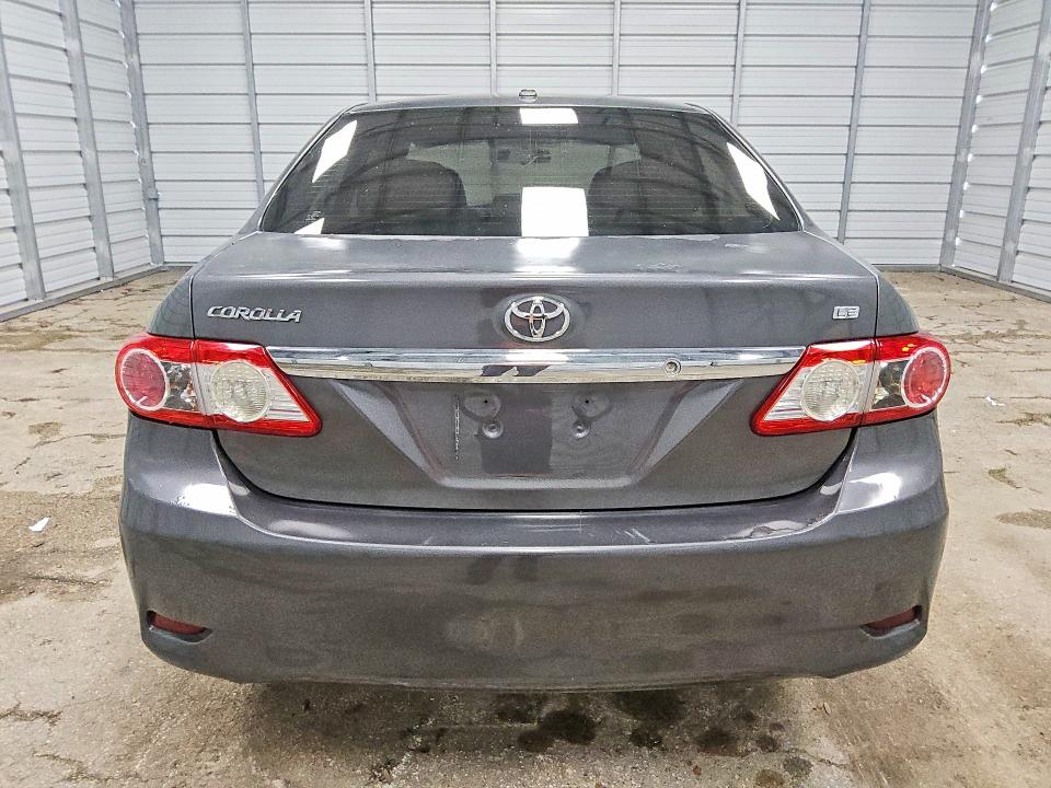 Photo 6 from auction – 2013 TOYOTA COROLLA with VIN 2T1BU4EE1DC929733