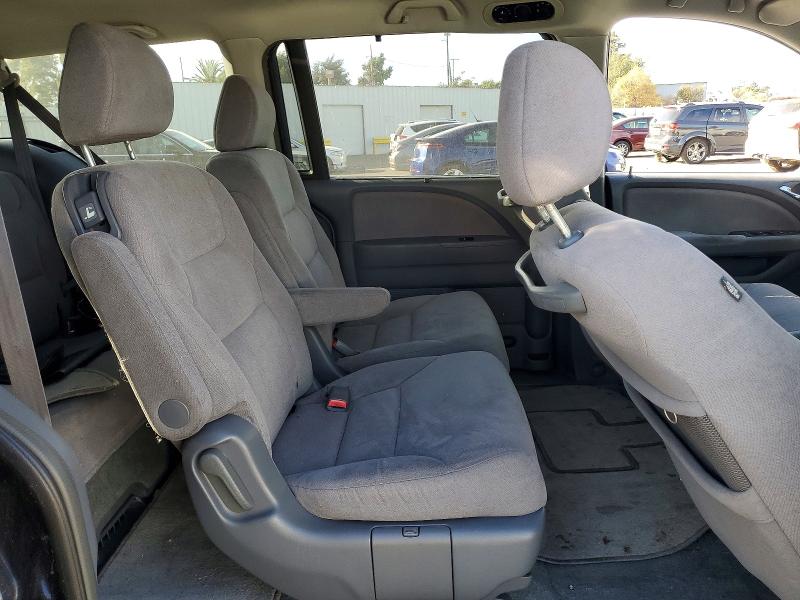 Photo 11 from auction – 2006 HONDA ODYSSEY with VIN 5FNRL38446B067184