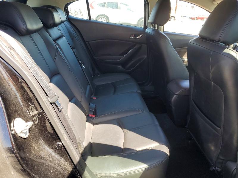 Photo 10 from auction – 2018 MAZDA 3 with VIN 3MZBN1L3XJM267065