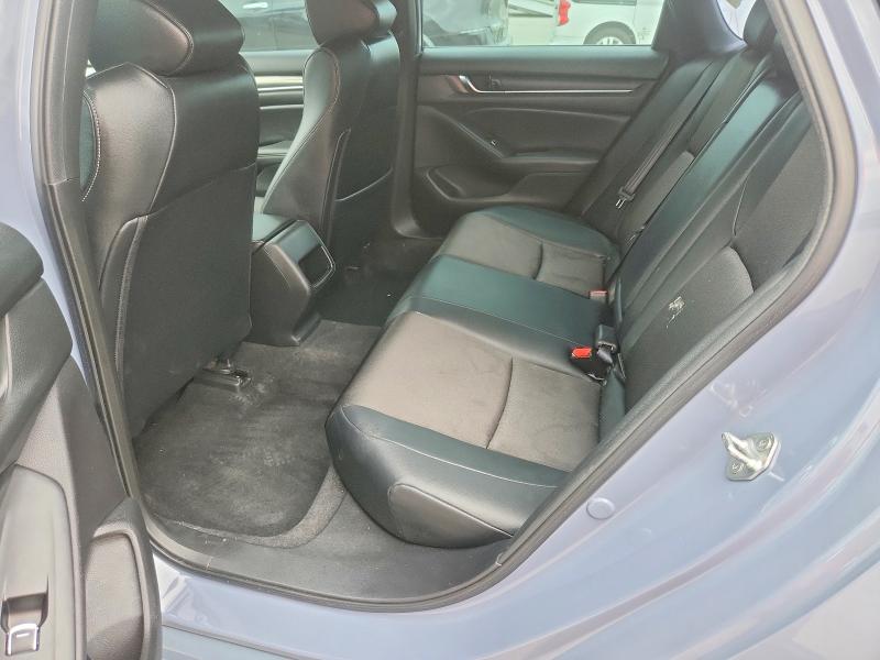 Снимка 10 от търг – 2022 HONDA ACCORD с VIN 1HGCV3F24NA016696