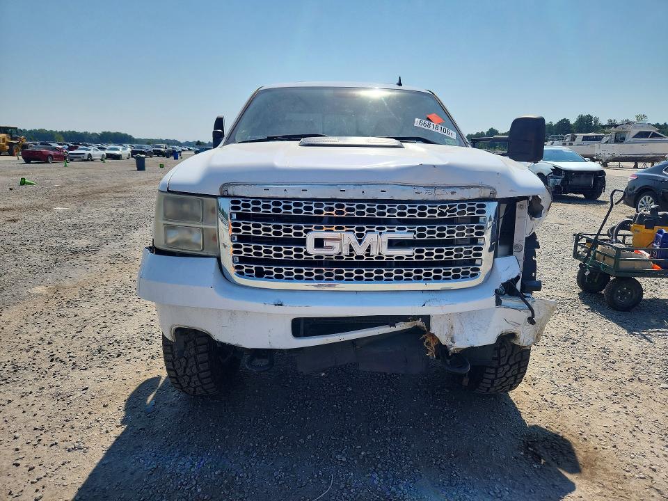 Photo 5 from auction – 2013 GMC SIERRA with VIN 1GT125E82DF146557