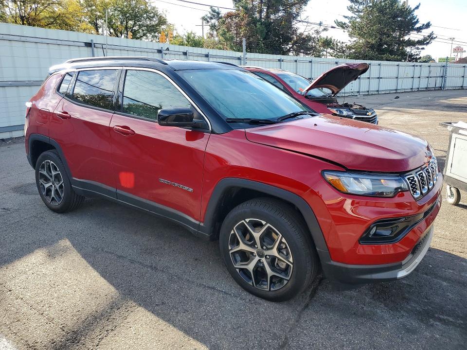 Photo 4 from auction – 2026 JEEP COMPASS with VIN 3C4NJDCN3TT223125