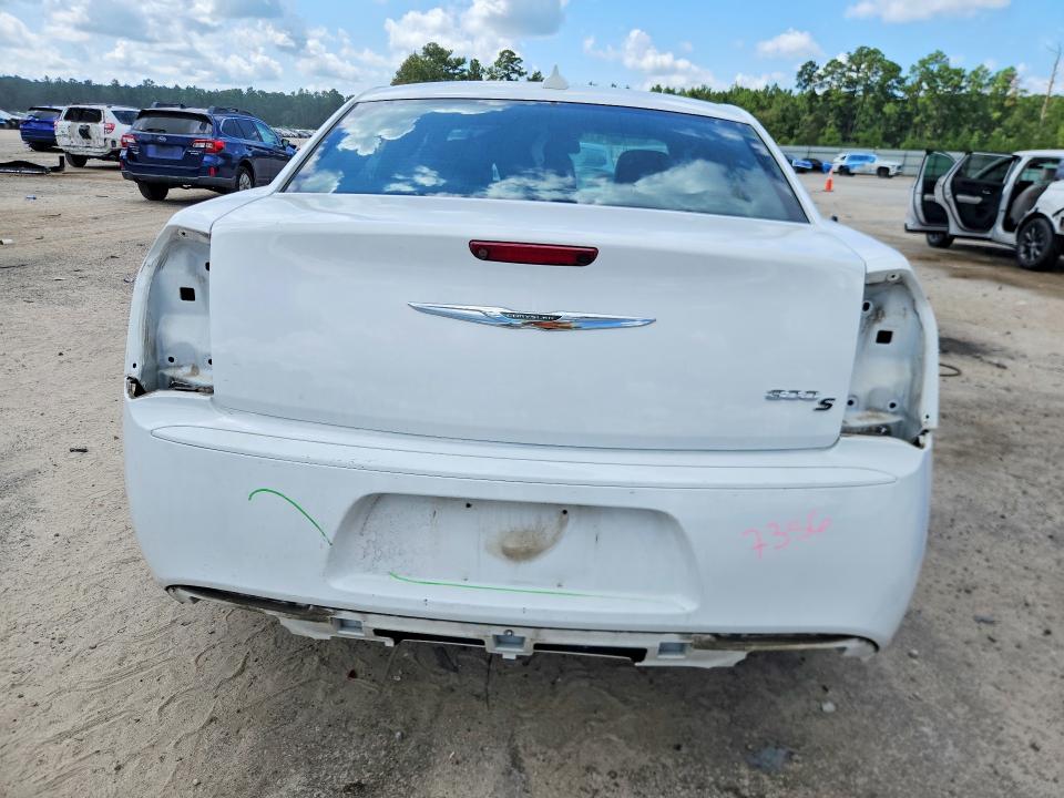 Photo 6 from auction – 2019 CHRYSLER 300 with VIN 2C3CCABGXKH648050