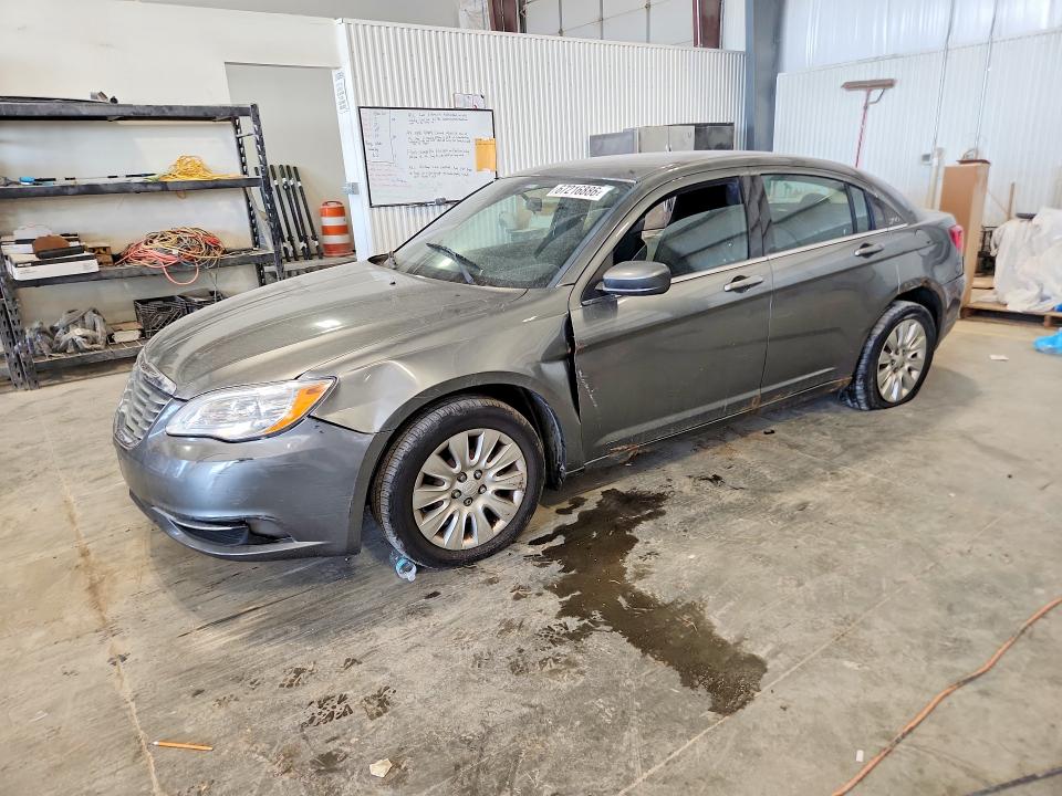 CHRYSLER 200 2012 with VIN 1C3CCBAB5CN295642 - Photo from auction