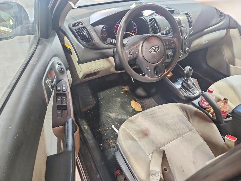 Фото 8 с аукциона – 2013 KIA FORTE с VIN KNAFU4A23D5712076