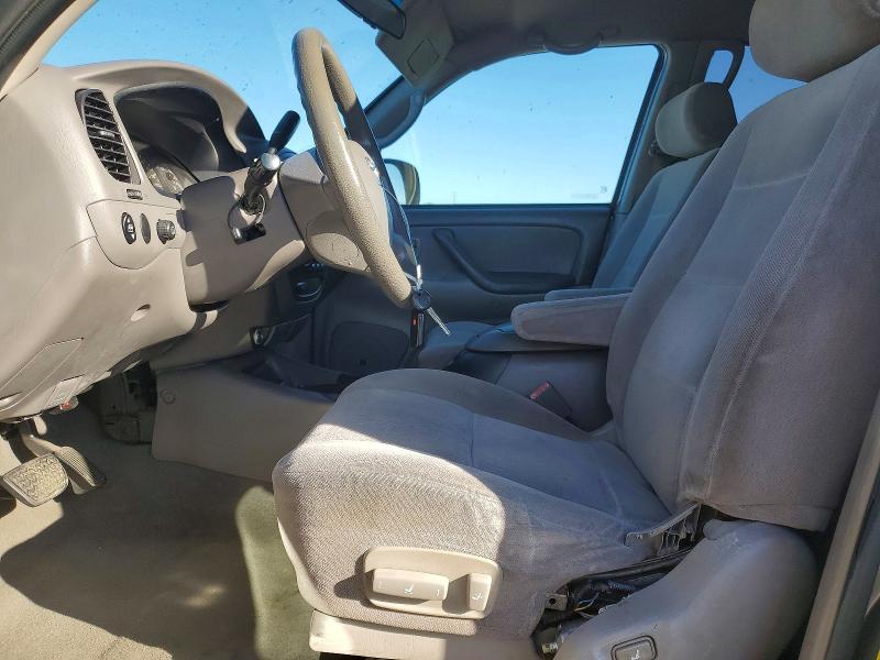 Photo 7 from auction – 2003 TOYOTA SEQUOIA with VIN 5TDZT34A73S203567