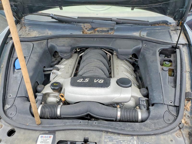 Photo 12 from auction – 2003 PORSCHE CAYENNE with VIN WP1AB29P83LA60751