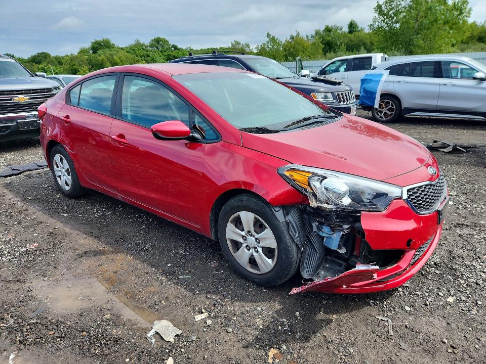 Photo 4 from auction – 2016 KIA FORTE with VIN KNAFK4A60G5511264