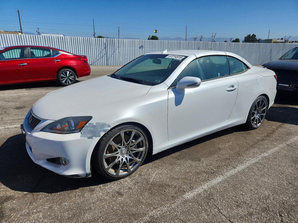 2011 LEXUS IS