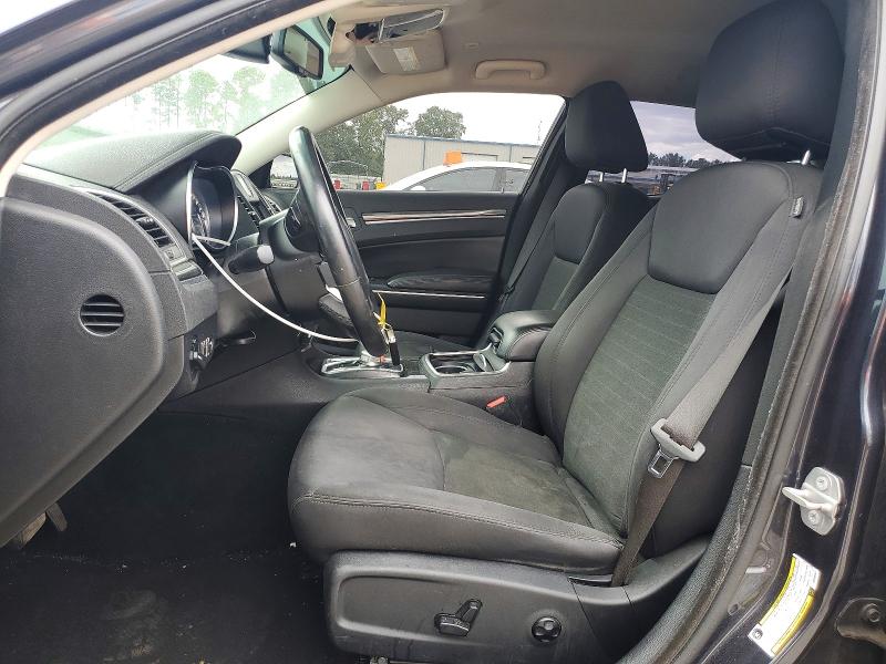 Foto 7 de la subasta – 2019 CHRYSLER 300 con VIN 2C3CCAAG5KH565157