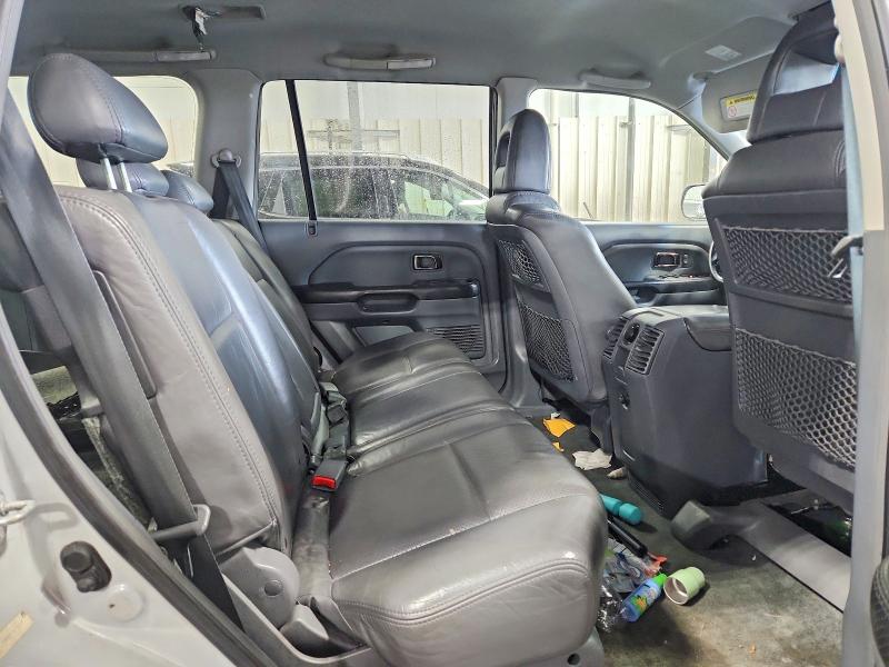 Снимка 11 от търг – 2003 HONDA PILOT с VIN 2HKYF18523H517217