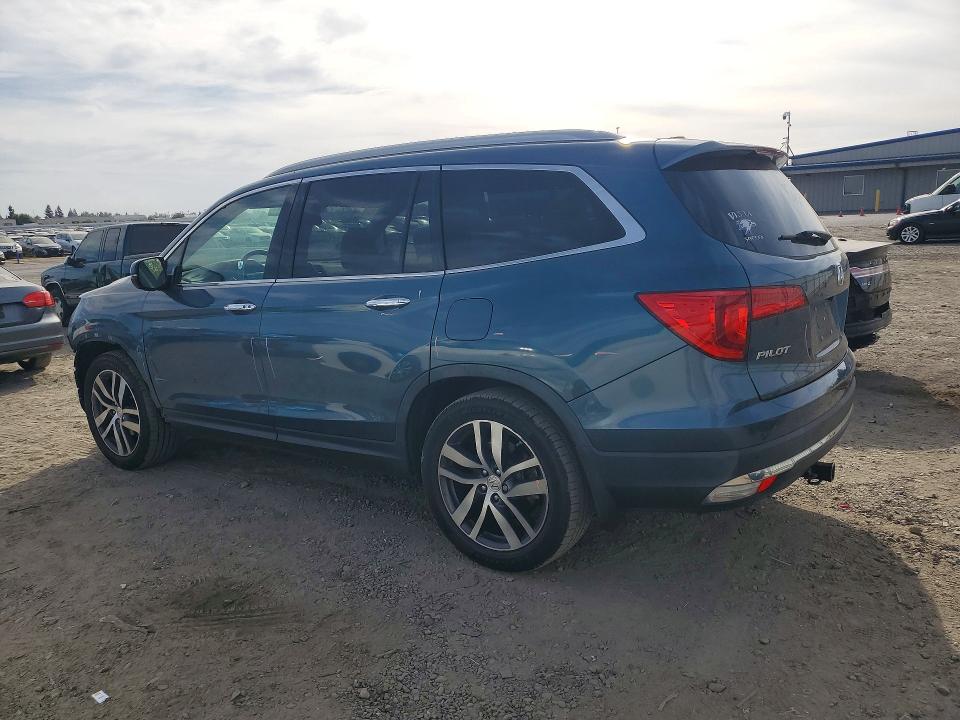 Photo 2 from auction – 2017 HONDA PILOT with VIN 5FNYF5H98HB039711