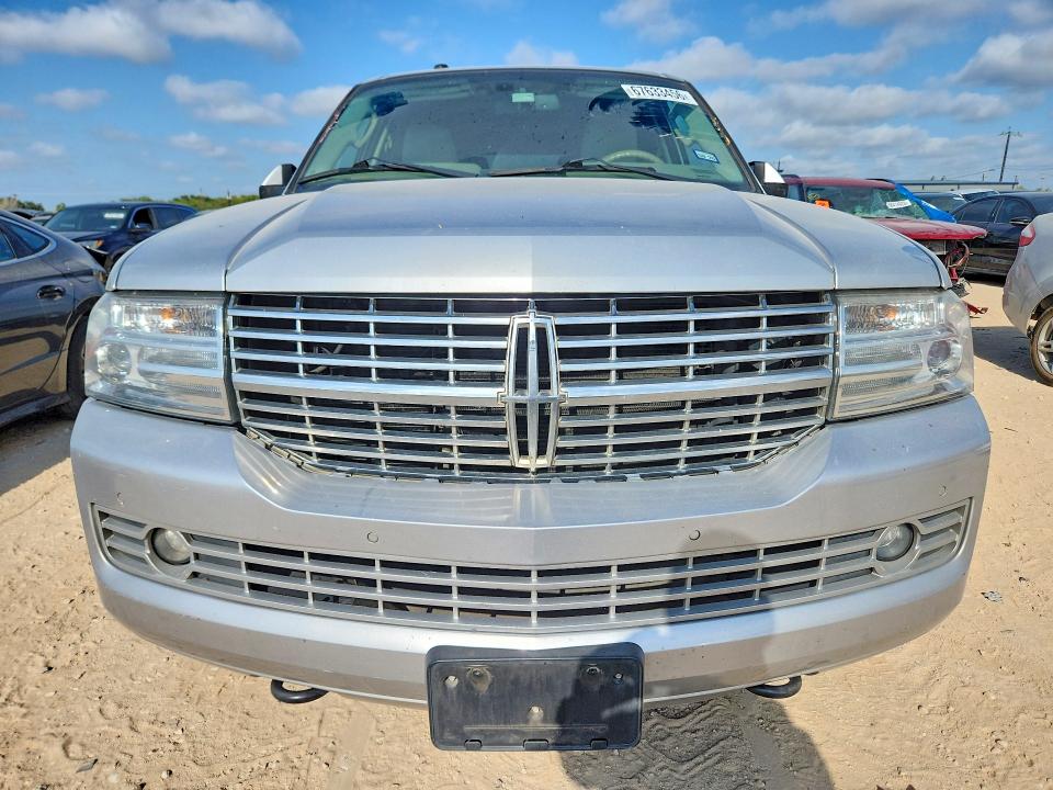 Foto 5 de la subasta – 2012 LINCOLN NAVIGATOR con VIN 5LMJJ2H52CEL02788