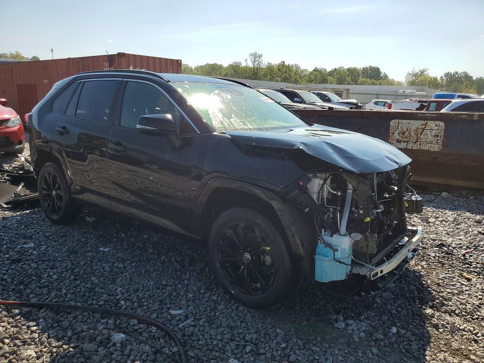 Photo 4 from auction – 2022 TOYOTA RAV4 with VIN JTM16RFV2ND531176
