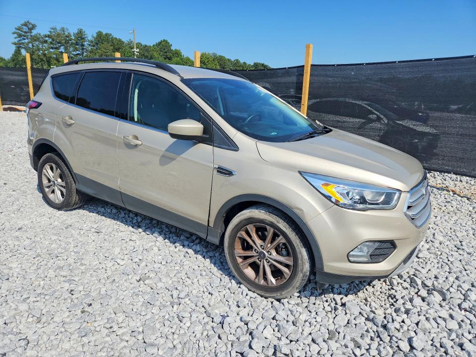 Photo 4 from auction – 2018 FORD ESCAPE with VIN 1FMCU0HD4JUB79190