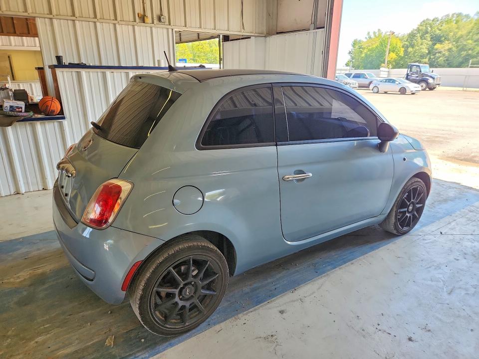 Photo 3 from auction – 2015 FIAT 500 with VIN 3C3CFFAR2FT504030