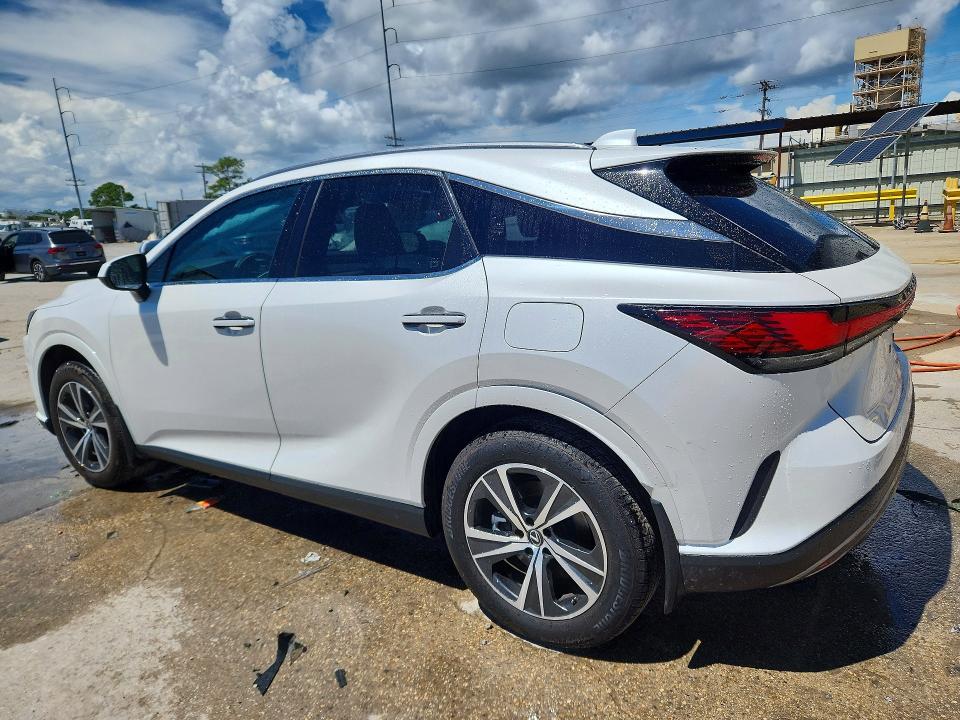 Photo 2 from auction – 2024 LEXUS RX 350 with VIN JTJCHMAA0R2015519