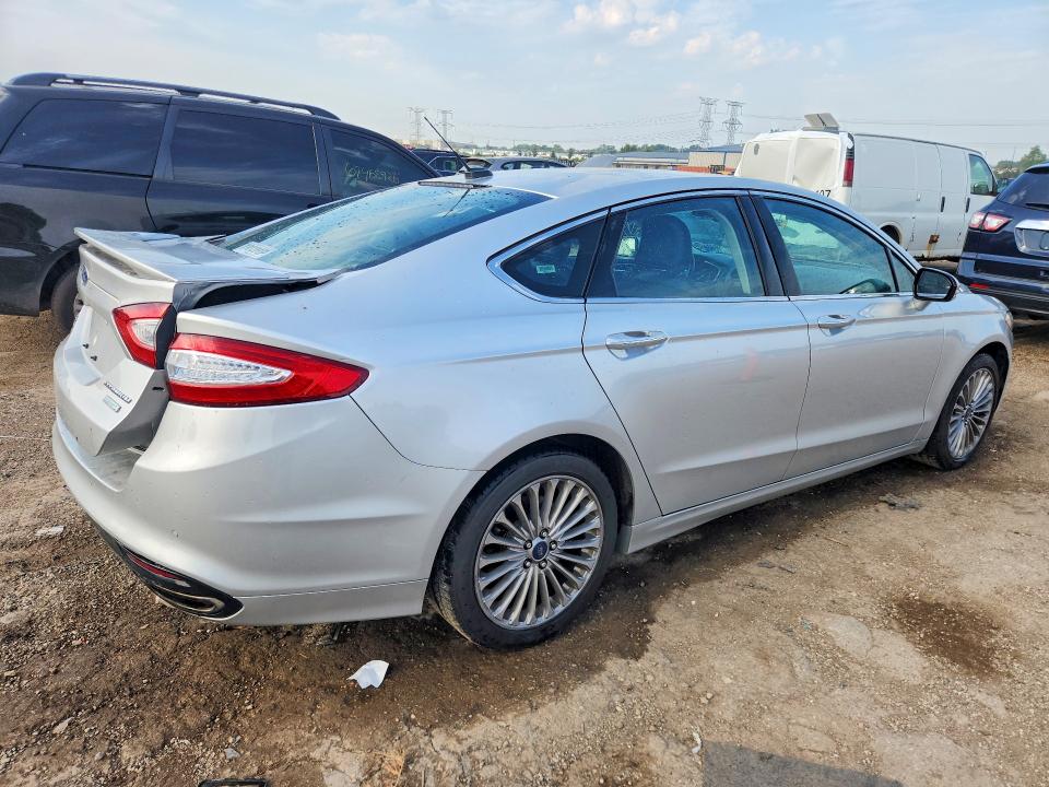 Photo 3 from auction – 2016 FORD FUSION with VIN 3FA6P0K92GR400725