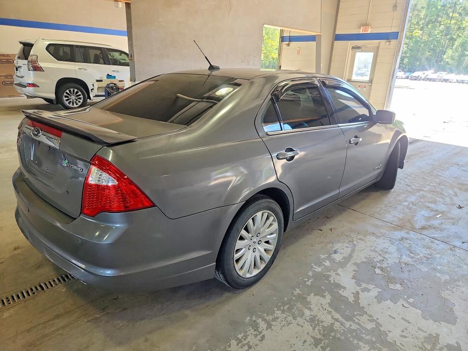 Photo 3 from auction – 2012 FORD FUSION with VIN 3FADP0L33CR388936