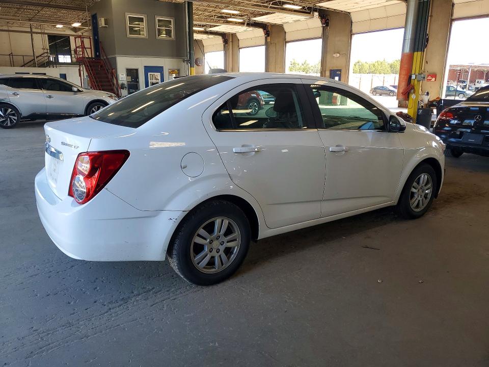 Photo 3 from auction – 2016 CHEVROLET SONIC with VIN 1G1JC5SH6G4146037