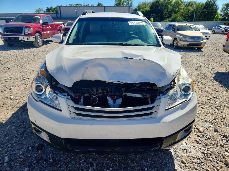 Photo 5 from auction – 2011 SUBARU OUTBACK with VIN 4S4BRCCC6B3431137