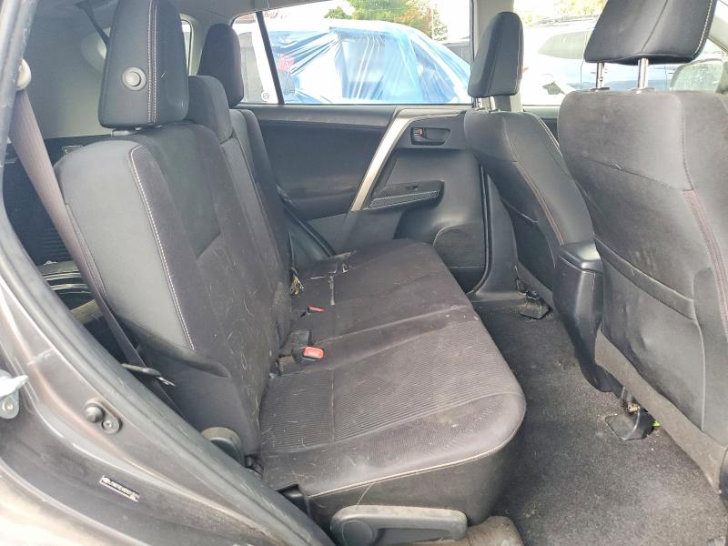 Photo 11 from auction – 2013 TOYOTA RAV4 with VIN JTMRFREV8D5013019