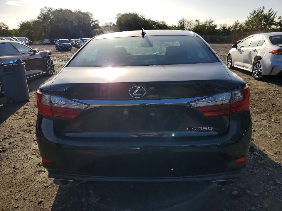 Фото 6 с аукциона – 2018 LEXUS ES с VIN 58ABK1GG1JU103678