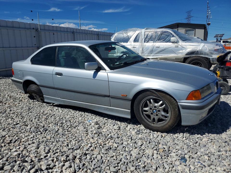 Photo 4 from auction – 1998 BMW 328 with VIN WBABG1323WET06562