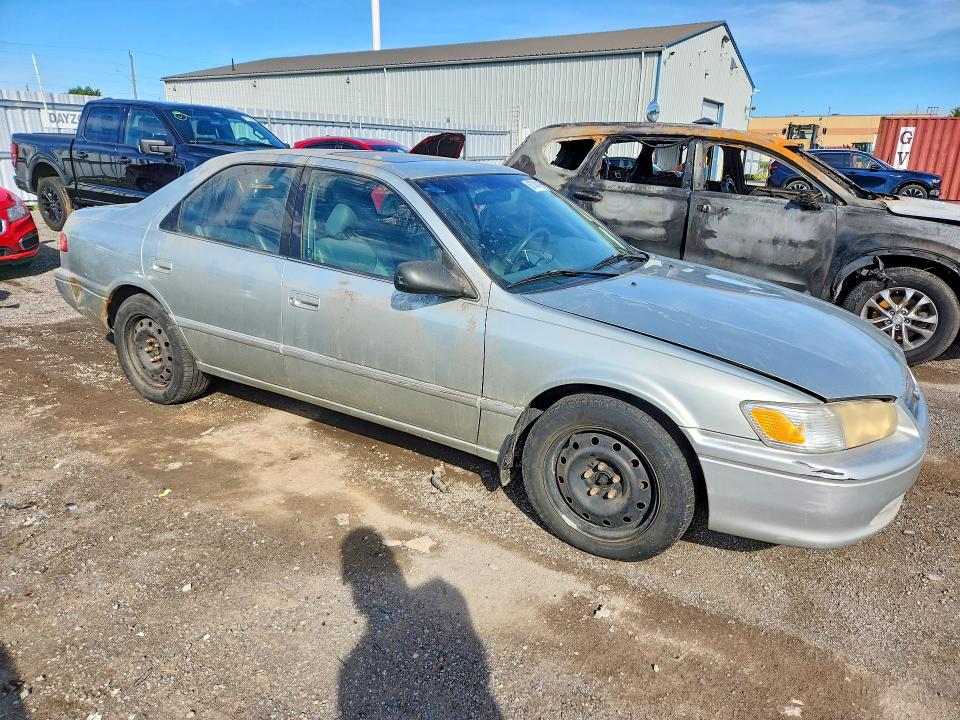 Photo 4 from auction – 2001 TOYOTA CAMRY with VIN JT2BF22K610296430