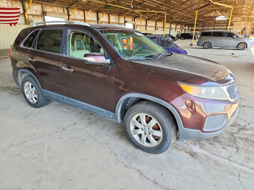Photo 4 from auction – 2012 KIA SORENTO with VIN 5XYKT4A2XCG287434