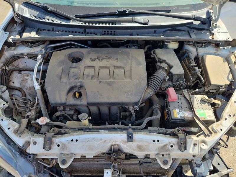 Photo 11 from auction – 2017 TOYOTA COROLLA with VIN 5YFBURHEXHP696417