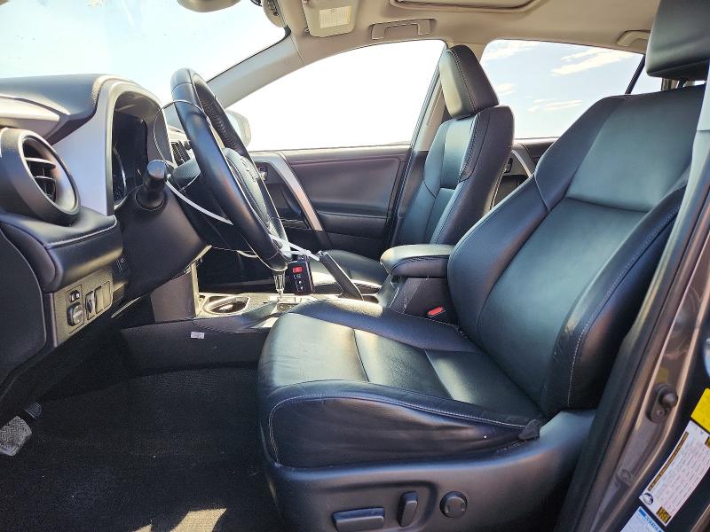 Фото 7 с аукциона – 2016 TOYOTA RAV4 HV с VIN JTMDJREV3GD043192