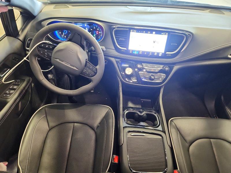 Фото 8 с аукциона – 2027 CHRYSLER PACIFICA с VIN 2C4RC1GG9VR583981