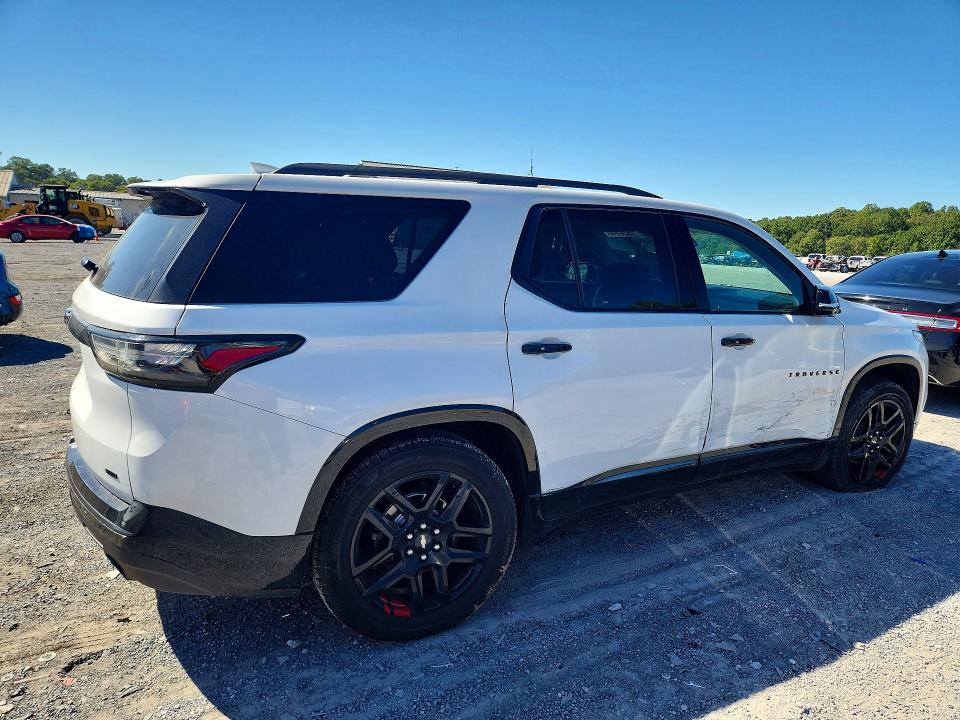 Снимка 3 от търг – 2018 CHEVROLET TRAVERSE с VIN 1GNEVJKW6JJ166914