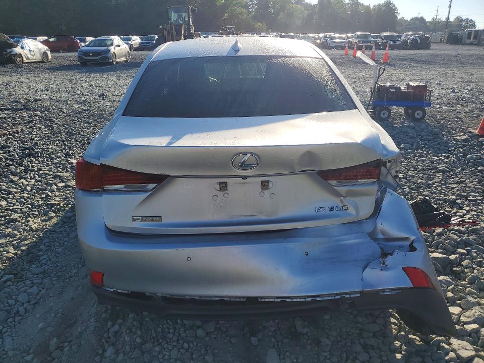 صورة رقم 6 من المزاد - 2019 LEXUS IS مع VIN JTHBA1D21K5096426
