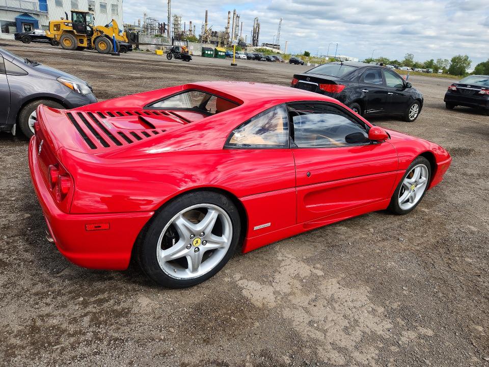 Снимка 3 от търг – 1999 FERRARI F355 с VIN ZFFXS41A6X0114393