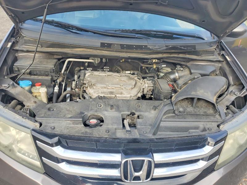 Photo 12 from auction – 2015 HONDA ODYSSEY with VIN 5FNRL5H69FB065993