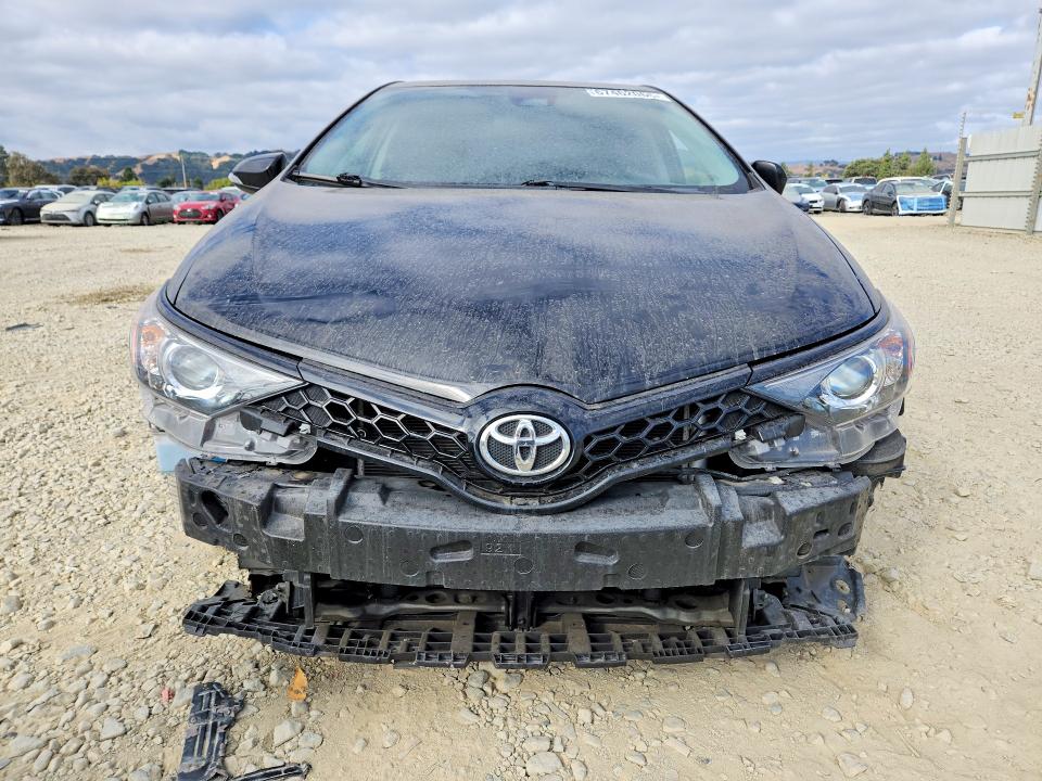 Photo 5 from auction – 2018 TOYOTA COROLLA IM with VIN JTNKARJE8JJ572669