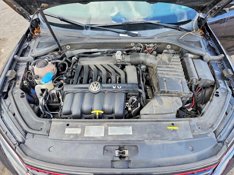Photo 11 from auction – 2018 VOLKSWAGEN PASSAT with VIN 1VWJM7A34JC050830