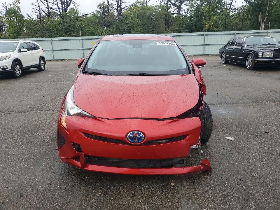 Photo 5 from auction – 2016 TOYOTA PRIUS with VIN JTDKARFU5G3527013